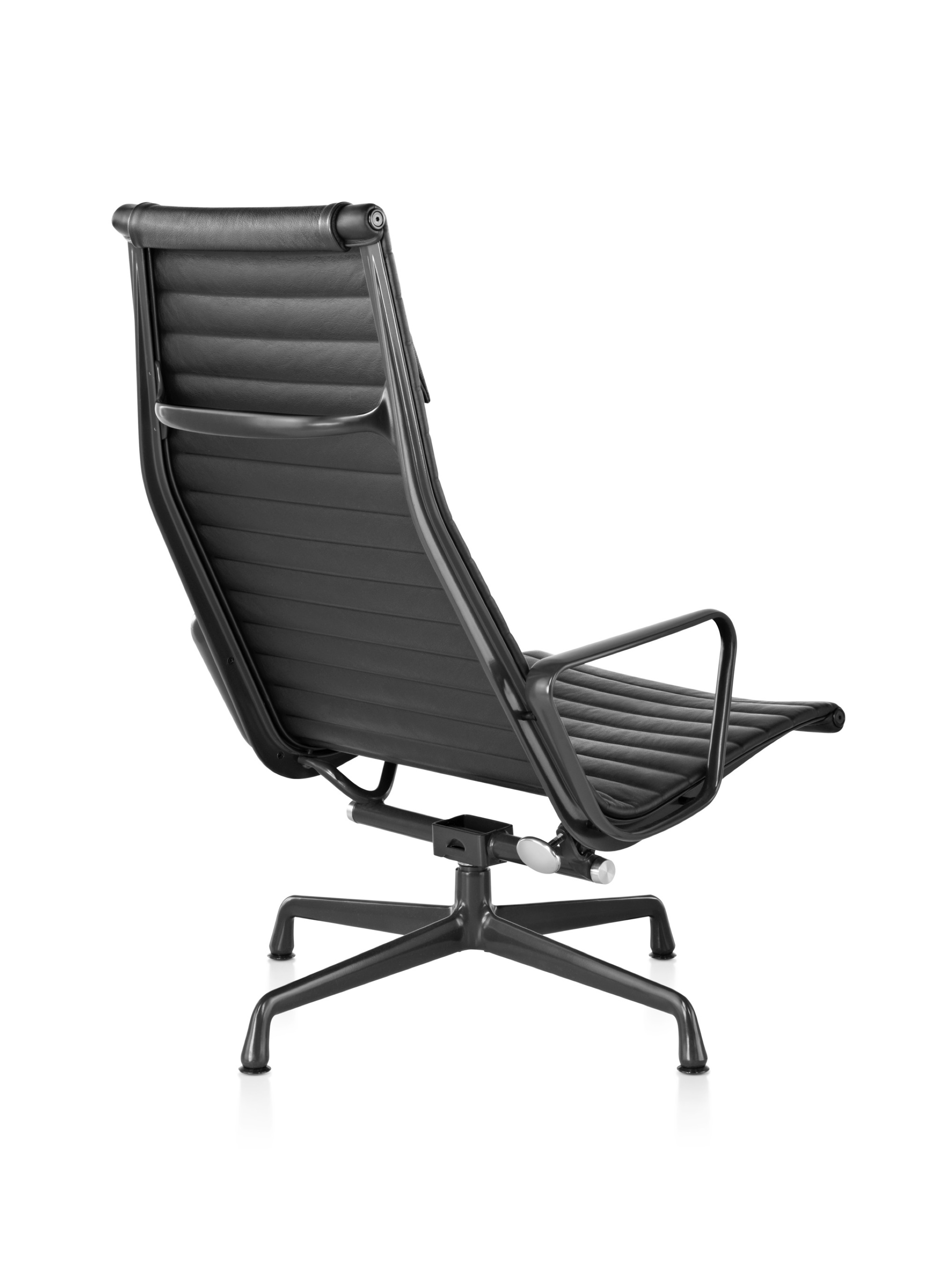 华体会体育官方在线官网 - 坐具|躺椅|办公家具|华体会体育官方在线官网家具|伊姆斯户外躺椅